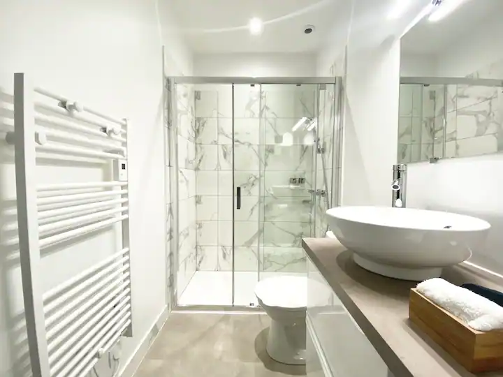 Salle de bain de la StandingHouse